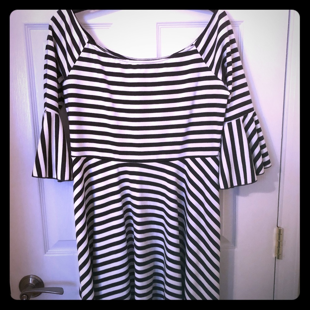 Black & White Bell Sleeve Free People dress